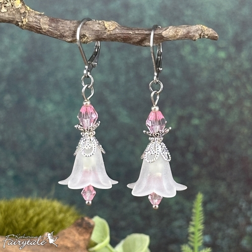 magische Ohrringe weiß mit rosa Perlen Schmuck Geschenk